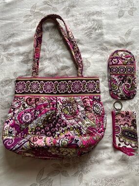 Vera Bradley Morgan Pleated Shoulder Bag Very Berry Patchwork Cottagecore Y2K